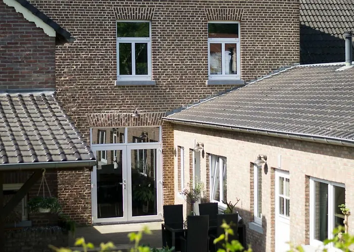 Huize Mesch Bed & Breakfast Eijsden